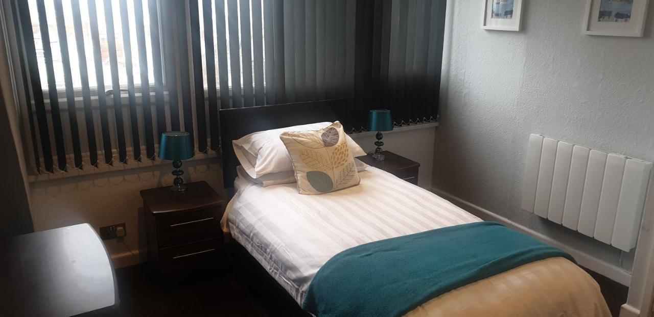 Lockinbar Holiday Apartments เท็นบี ภายนอก รูปภาพ