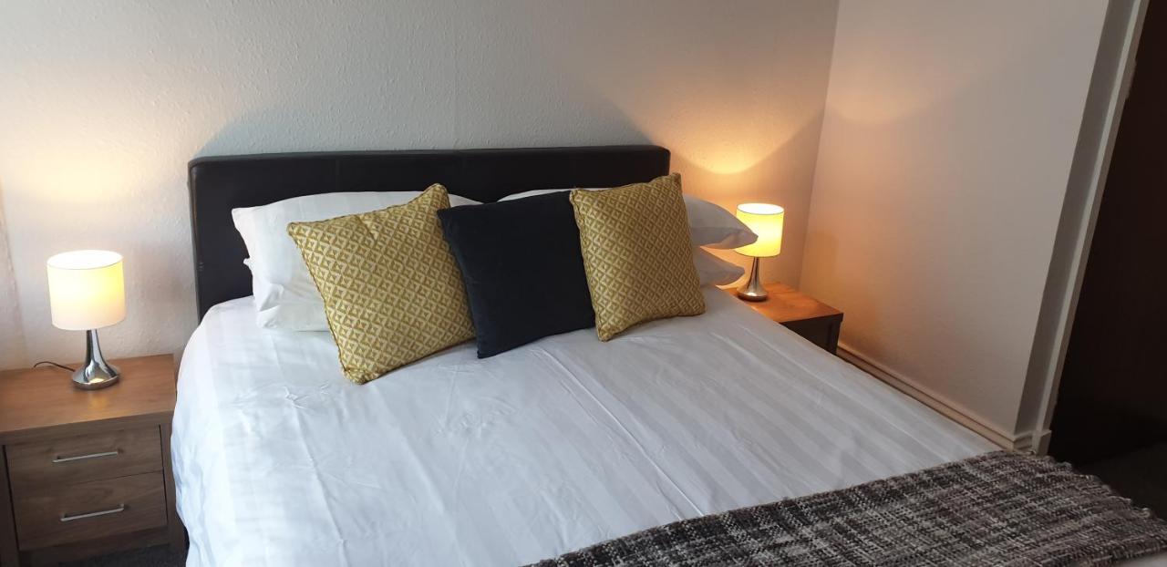 Lockinbar Holiday Apartments เท็นบี ภายนอก รูปภาพ