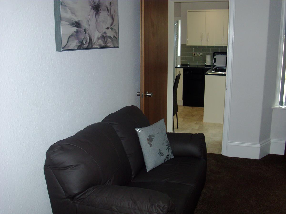 Lockinbar Holiday Apartments เท็นบี ภายนอก รูปภาพ